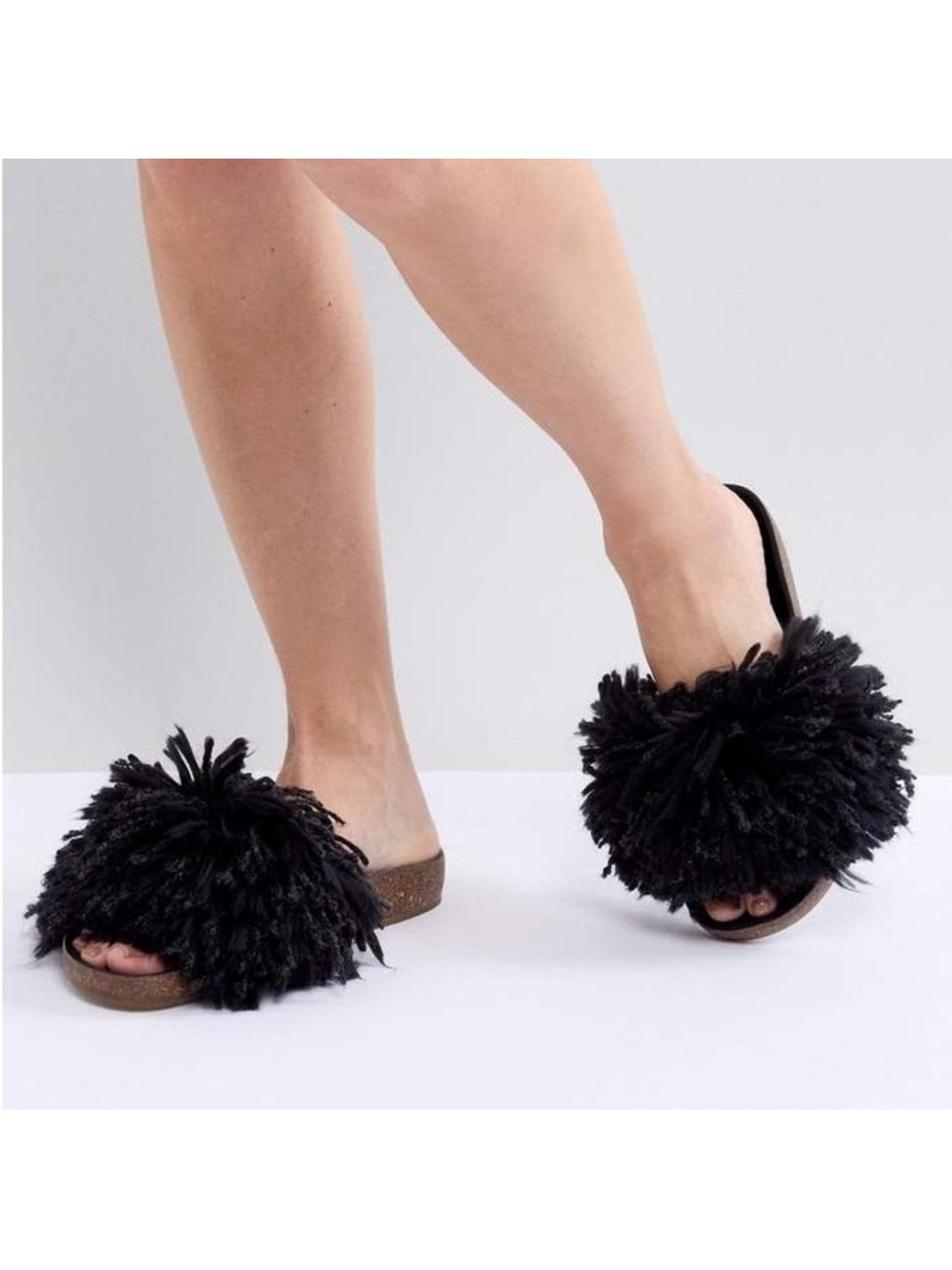 Ugg Cindi Yarn Slides - NWT